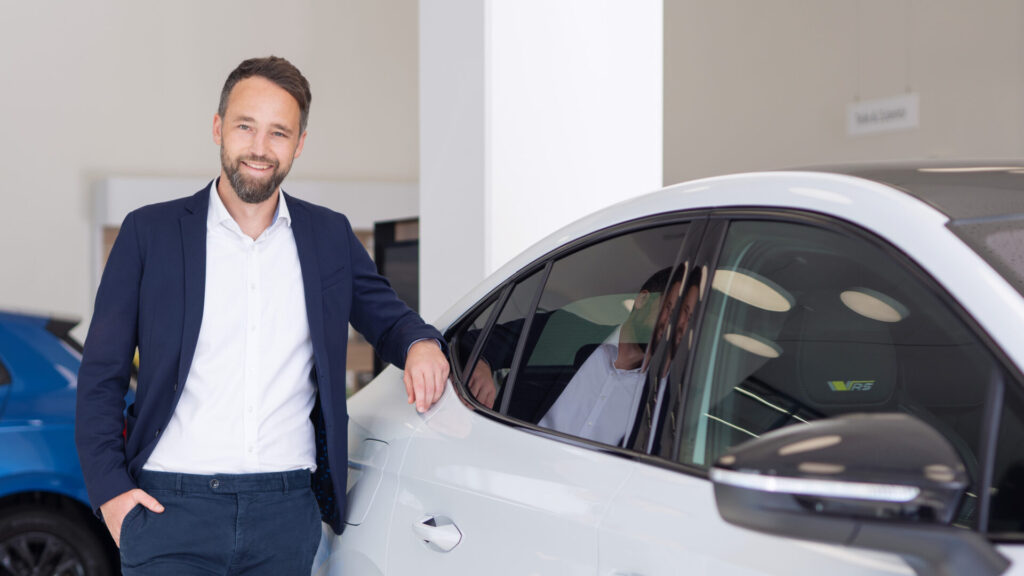 Schreiben Sie Ihre Erfolgsgeschichte als Automobilverkäufer (m/w/d)